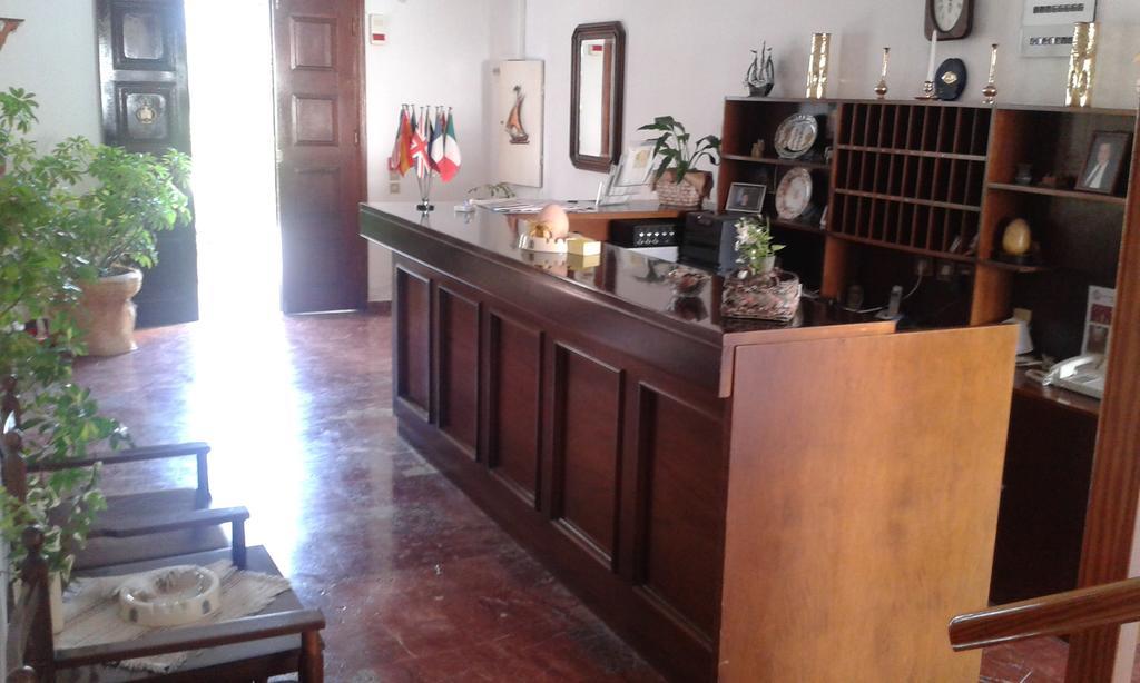 Plaza Hotel Skala  Ngoại thất bức ảnh