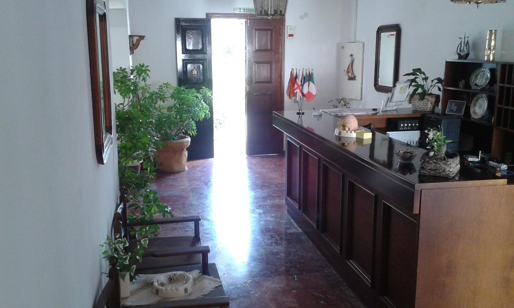 Plaza Hotel Skala  Ngoại thất bức ảnh